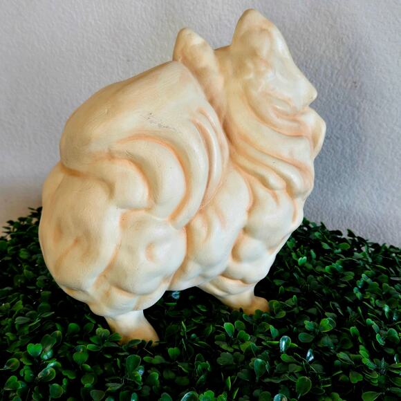 Vintage Ceramic Pomeranian Figurine – 1990s - Picture 4 of 7